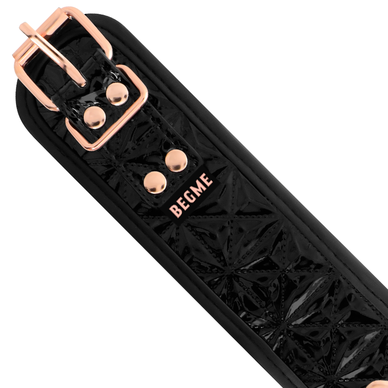 Begme Black Edition Premium Veganes Lederhalsband – Neoprenbezug & Bondage Bondage-Fessel diskret online kaufen