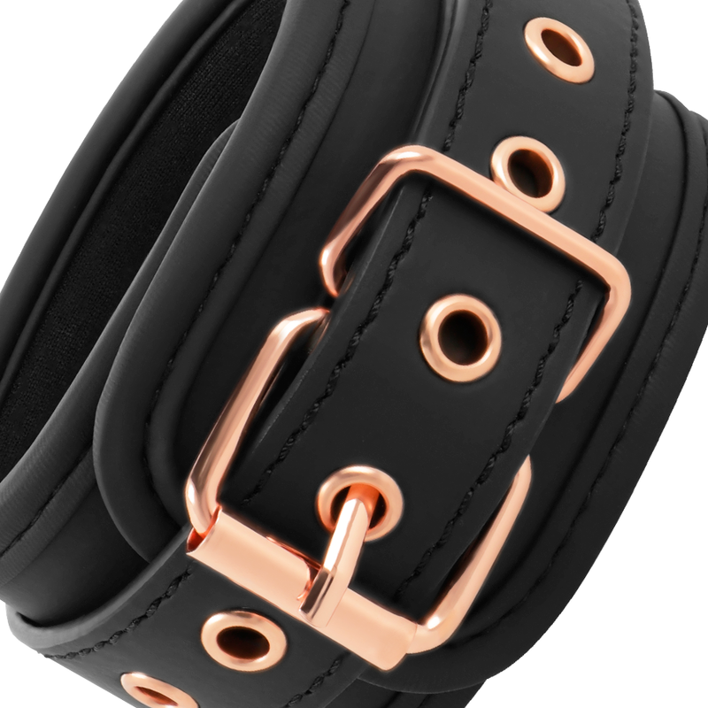 COQUETTE CHIC DESIRE - FANTASY-HANDSCHELLEN AUS VEGANEM LEDER MIT NOPRENE-FUTTER Bondage-Fessel diskret online kaufen