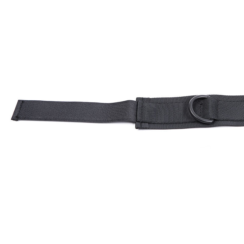 OHMAMA FETISH - HANDSCHELLEN UND KRAGEN AUS NYLON – Bondage-Fessel Bild 13