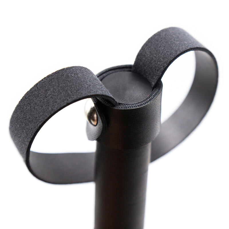 OhMama Fetish Silberne Armbänder mit Peitsche 64 cm – BDSM & Bondage | Secret Pulse – Bondage-Fessel Bild 9