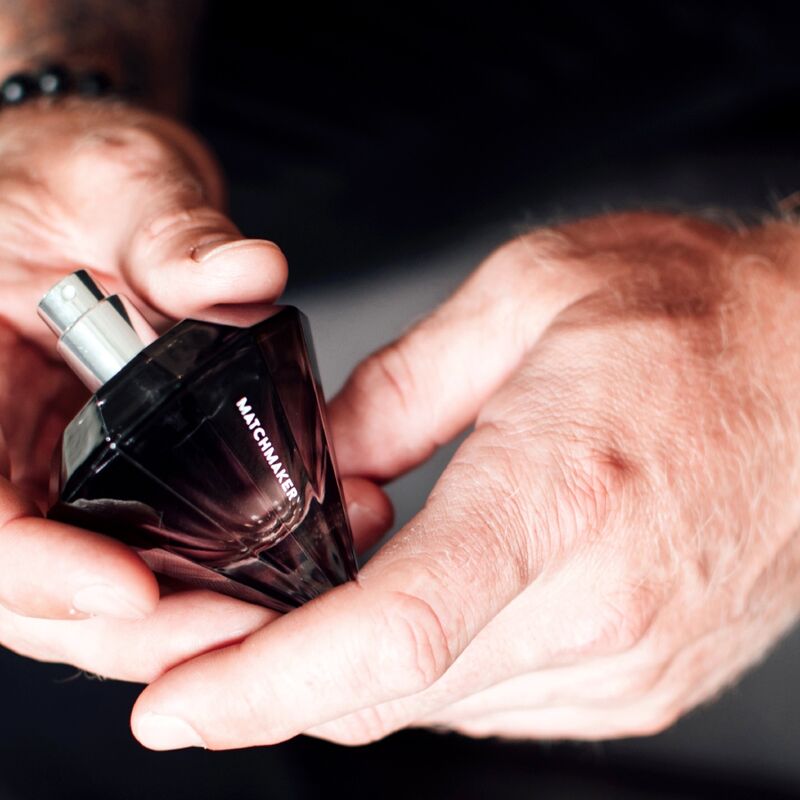 EYE OF LOVE Matchmaker Black Diamond Pheromon-Parfüm „Zieht Sie“ 30 ml – Sinnlicher Unisex-Duft – Pheromon-Produkt Bild 9