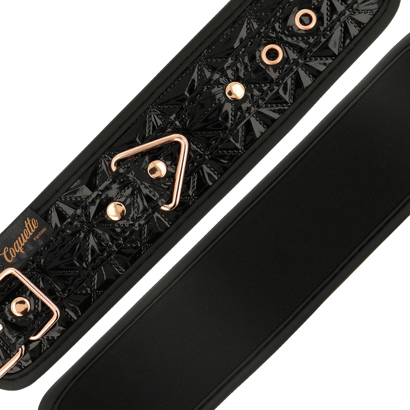 Coquette Chic Desire Black Edition – Vegane Lederhandschellen mit Neoprenfutter – Bondage-Fessel Bild 8