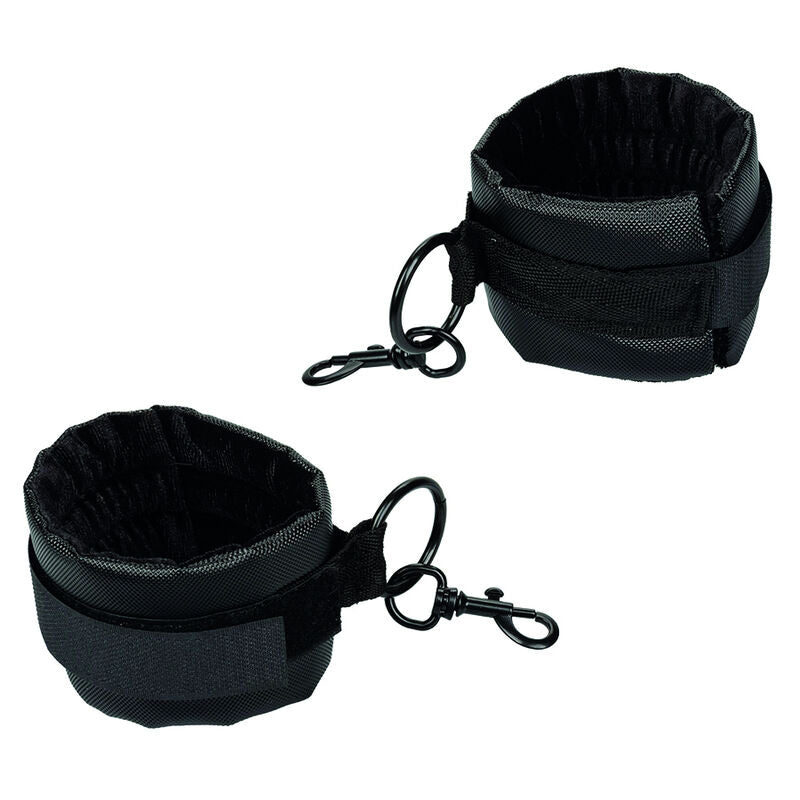 CALEXOTICS Boundless Collar Body Harness – Verstellbarer Kragen mit Manschetten für BDSM & Bondage – Dessous-Body Bild 9