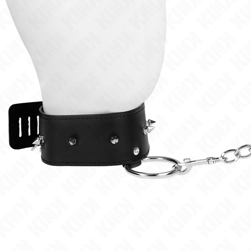 KINK Halskette 65 cm mit Leine & silbernen Nieten Modell 2 – Verstellbar 36–43 cm | Secret Pulse bei Secret Pulse im Erotikshop