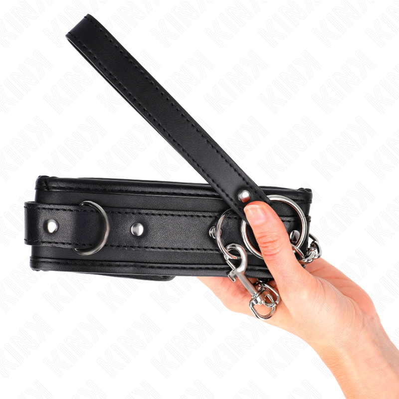 KINK Halsband Basis Modell mit Leine – 65 cm | Breites Statement 53 x 6 cm bei Secret Pulse im Erotikshop