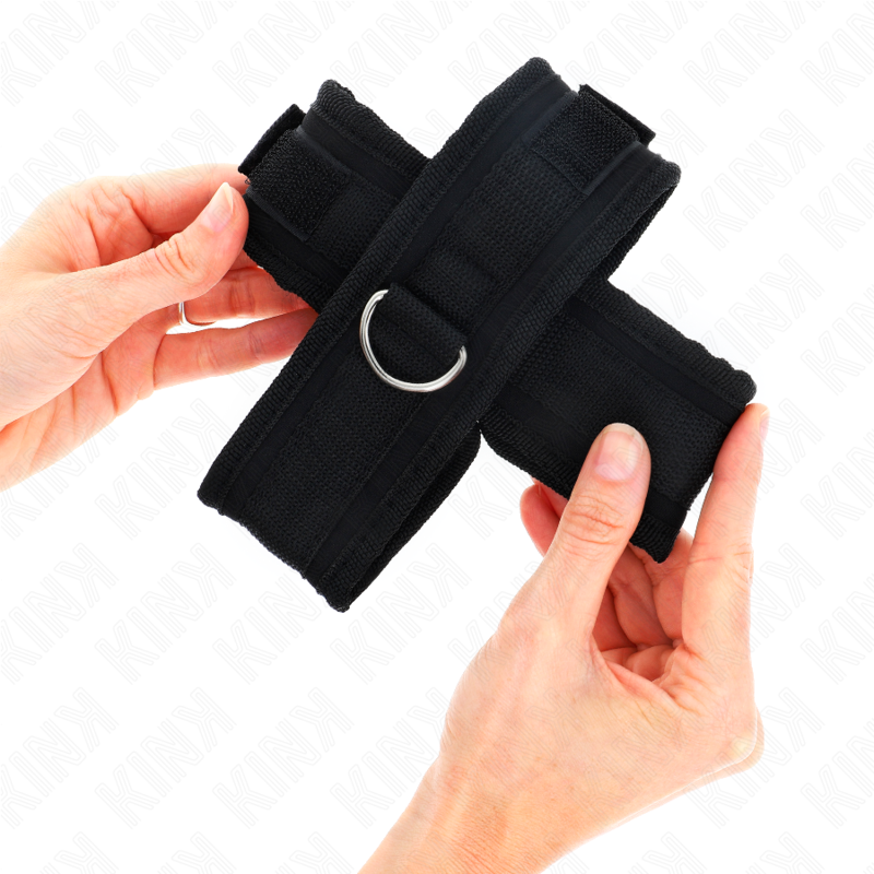 KINK - KREUZMANSCHETTEN SCHWARZ 34 X 5,5 CM Produktansicht und Details