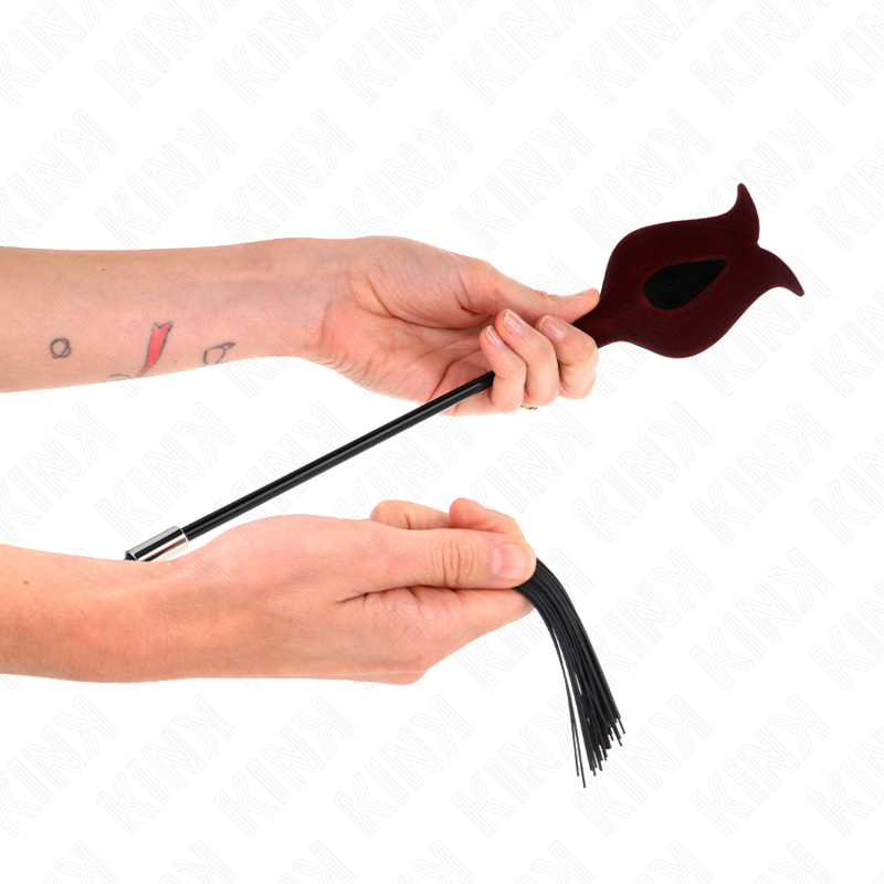 KINK - ROSENFORM QUASTENPEITSCHE AUS SILIKON 45 CM Produktansicht und Details