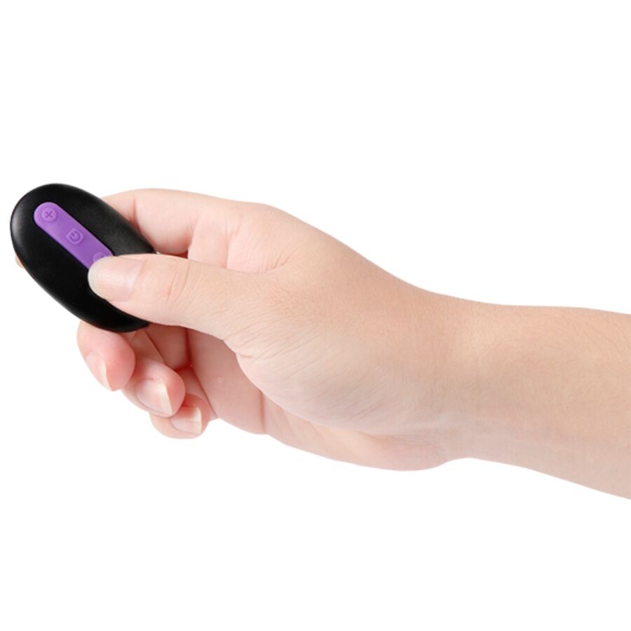 SHEQU - JULIAN DILDO UND KLITORISSTIMULATOR MIT VIBRATION UND FERNBEDIENUNG 16 CM – Dildo Bild 11