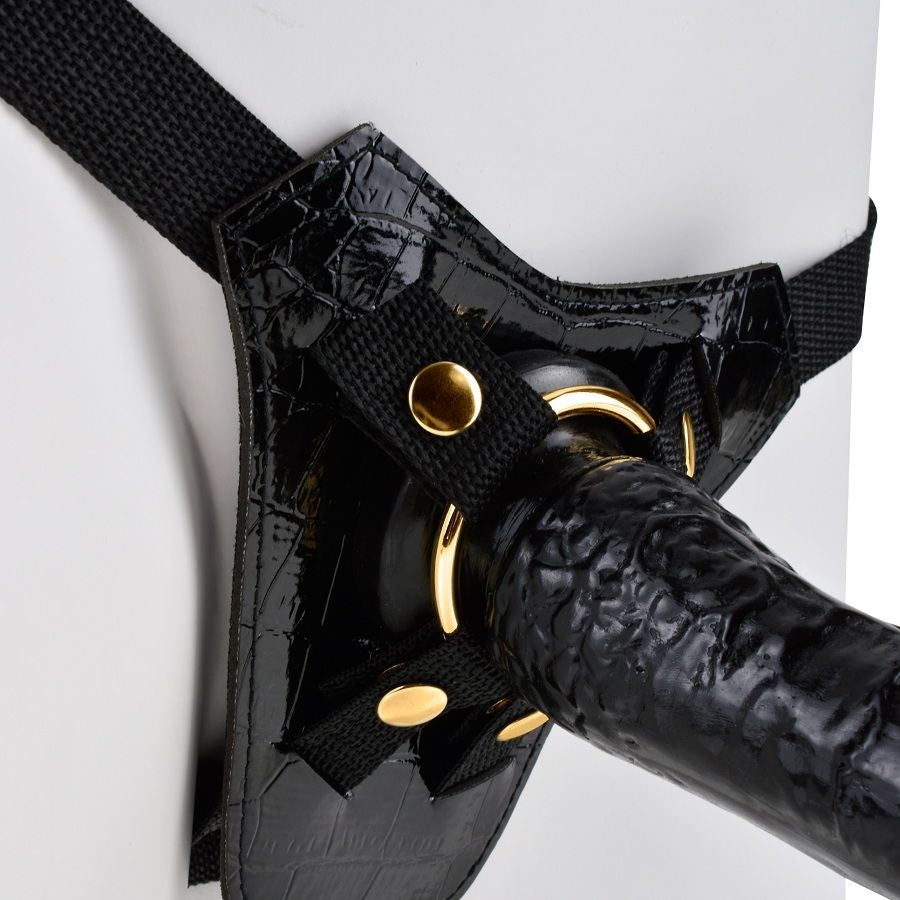Fetish Fantasy Gold Strap-On Harness – Designer-Edition, bodysafe & verstellbar für sinnliche und diskrete Momente