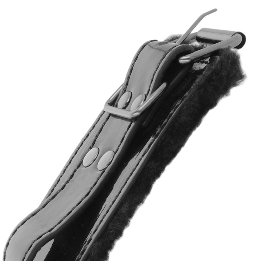 DARKNESS - SCHWARZE, VERSTELLBARE LEDERHANDSCHELLEN MIT VORHNGESCHLOSS bei Secret Pulse im Erotikshop