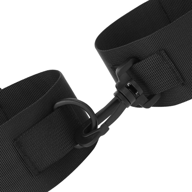 DARKNESS - NYLON-HANDSCHELLEN FÜR ANFNGER bei Secret Pulse im Erotikshop