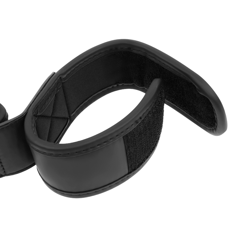FETISH SUBMISSIVE - BONDAGE-SPREIZSTANGE MIT NOPRENE-FUTTER Produktansicht und Details